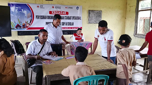 Sekolah di Reok Barat Susun Renkon dan SOP Banjir Bersama PMI