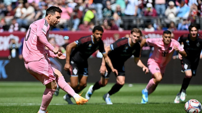 Messi Borong Dua Gol, Inter Miami Tundukkan Colorado Rapids 3-2