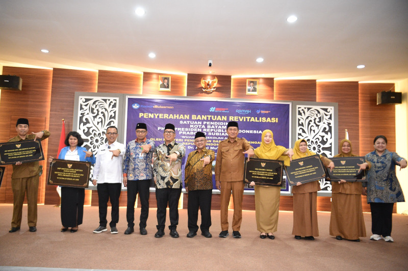 Mendikdasmen Abdul Mu&rsquo;ti: Revitalisasi Sekolah untuk Memuliakan Murid