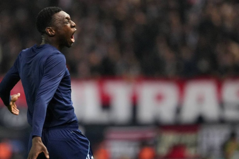 Paris FC Permalukan PSG 2-1 di Derby Paris, Alarm Bahaya Jelang Final Liga Champions