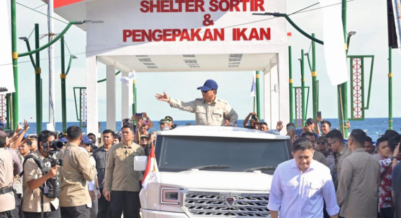 Presiden Prabowo Tinjau Shelter Sortir Ikan Kampung Nelayan Merah Putih di Gorontalo