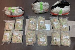 Polri Bongkar Jaringan Narkoba Internasional di Dumai, Sita 18 Kg Sabu dan 30 Ribu Ekstasi