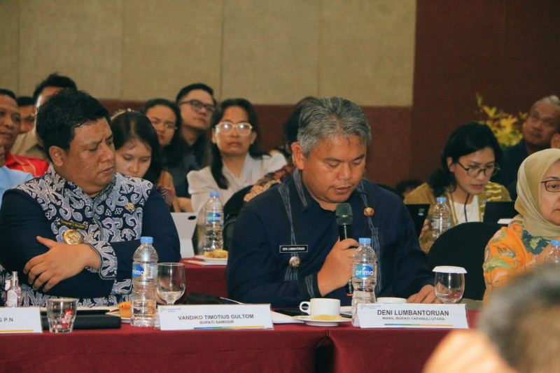 Baleg DPR RI Bahas RUU Masyarakat Adat Bersama Pemda se-Kawasan Danau Toba