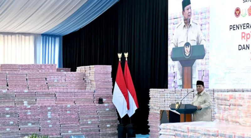 Presiden Prabowo Instruksikan Bunga PNM Mekaar Turun di Bawah 9 Persen