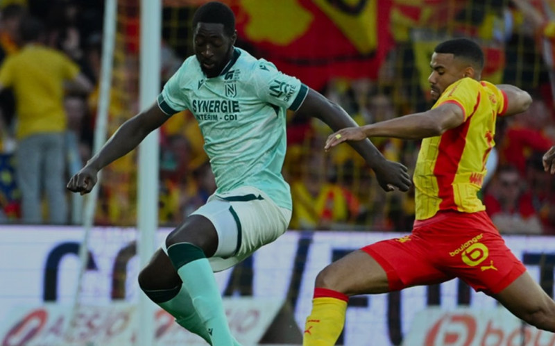 Nantes Resmi Turun Kasta, Tumbang 0-1 dari Lens