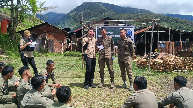 Satgas Damai Cartenz Perkuat Ketahanan Mental Personel di Kiwirok
