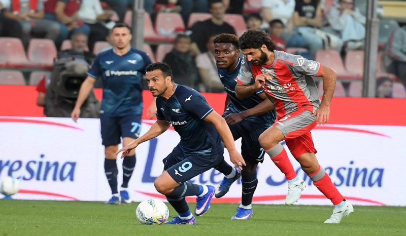 Lazio Menang Dramatis 2-1 atas Cremonese di Injury Time
