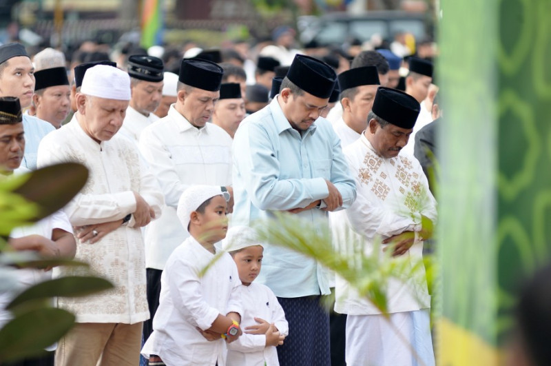Pemprov Sumut Pusatkan Salat Idul Adha 1447 H di Binjai, Bobby Nasution Ajak Perkuat Kepedulian Sosial