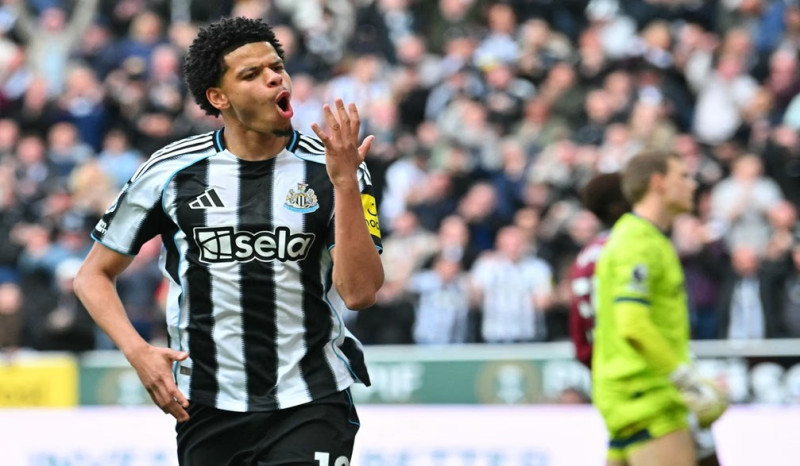 Newcastle United Bungkam West Ham 3-1, William Osula Cetak Brace