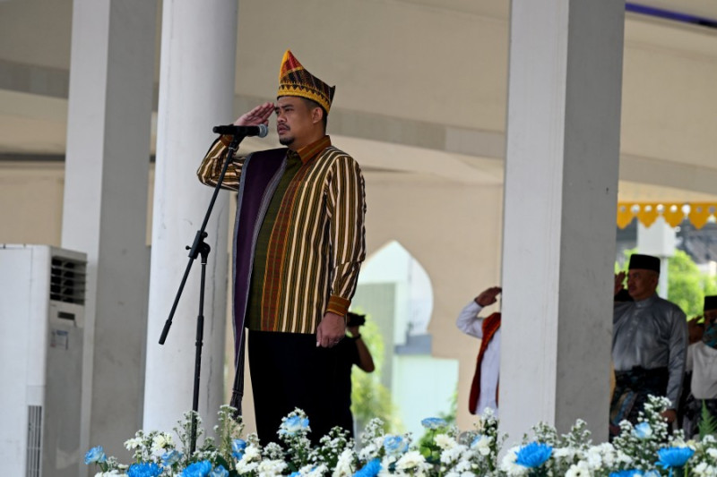 Gubernur Sumut Dorong Kenaikan Gaji Guru Tiap Tahun