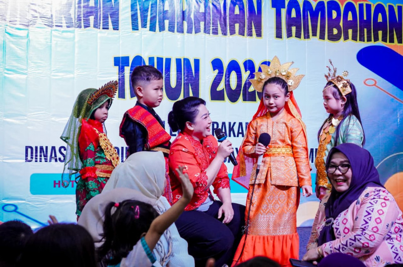 Ratusan Anak PAUD Ikuti Program PMT 2026, Airin Rico Waas: Investasi untuk Generasi Masa Depan