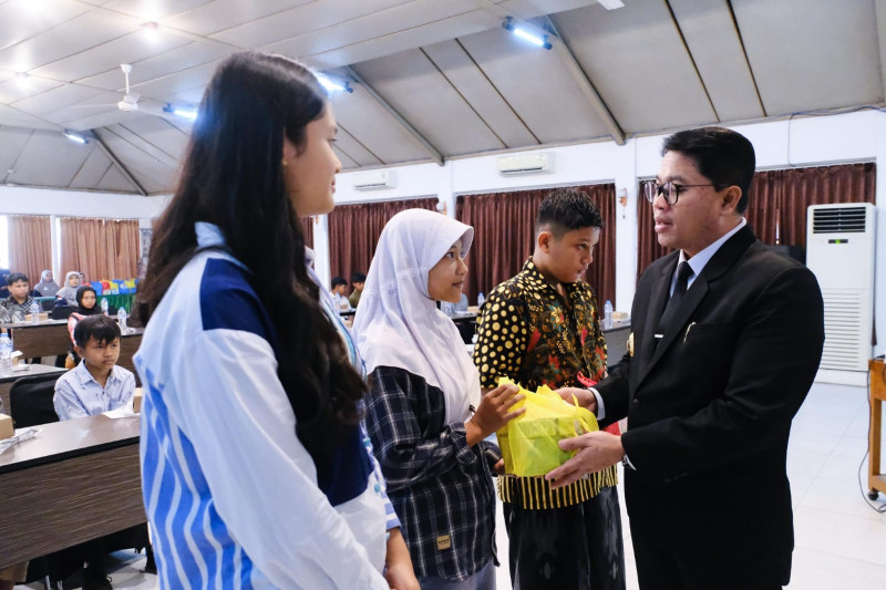 Wali Kota Magelang Motivasi Anak PMKS Kejar Pendidikan demi Masa Depan