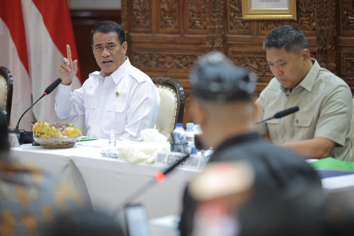 Mentan Amran Ancam Periksa 300 Perusahaan Sawit yang Tahan Kenaikan Harga TBS
