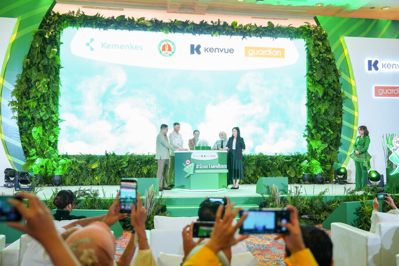Kemenkes Luncurkan Kampanye #SehatTanpaRokok untuk Cegah Perokok Muda