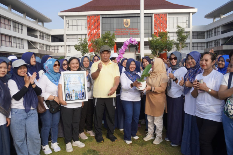 360 Bidan Meriahkan HUT ke-75 IBI Sragen, Perkuat Komitmen Wujudkan Generasi Emas 2045