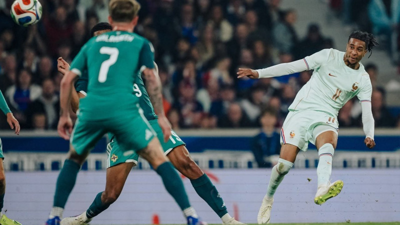 Olise Bersinar dengan Hat-trick, Prancis Taklukkan Irlandia Utara 3-1