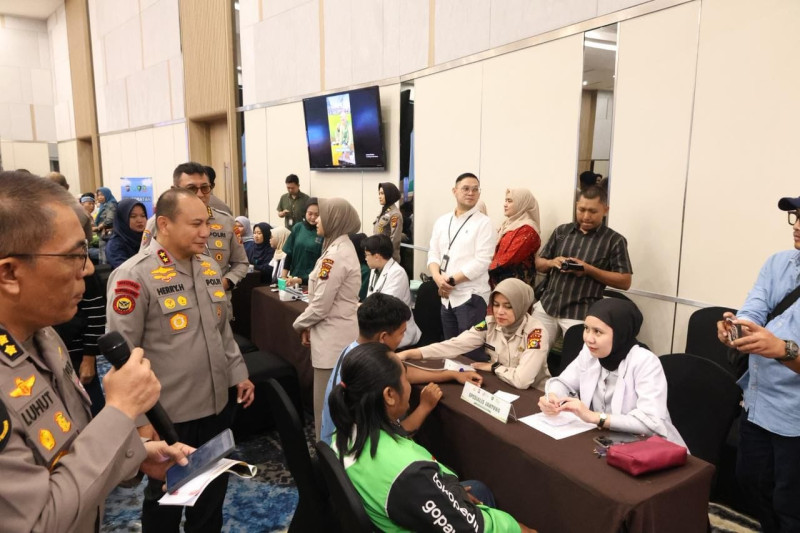 Sambut Hari Bhayangkara ke-80, Polda Riau Layani Lebih dari 2.400 Warga dalam Bakti Kesehatan