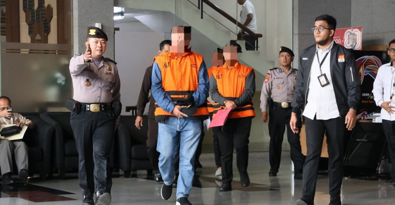 KPK Tahan Bupati Kuansing dalam Kasus Dugaan Suap Jabatan Sekda