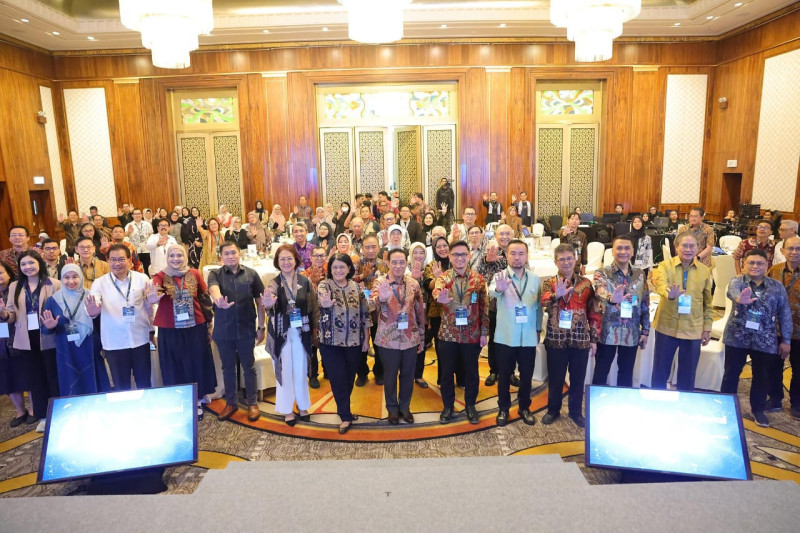 Pemerintah Wajibkan Pelacakan 100 Persen Kontak Erat Pasien TB untuk Percepat Eliminasi 2030