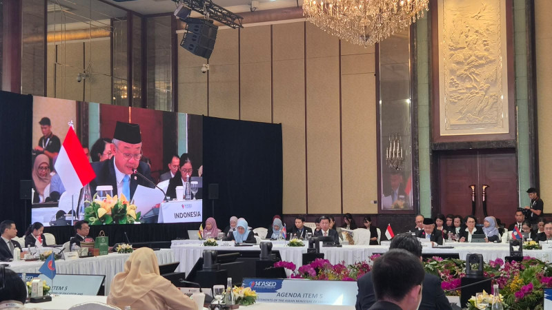 Mendikdasmen Hadiri ASED Ke-14, ASEAN Sepakati Arah Baru Kerja Sama Pendidikan