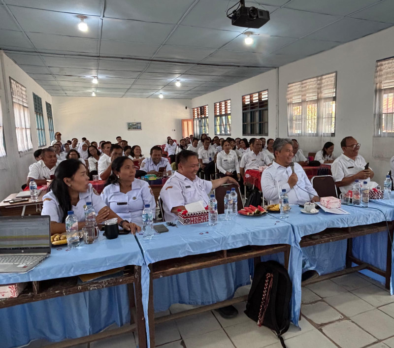 Wabup Taput: Kepala Sekolah Penentu Kemajuan Pendidikan