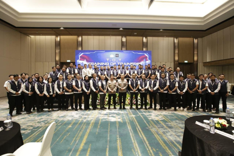 Polri Siapkan Trainer AI, Target Edukasi 10 Juta Pelajar
