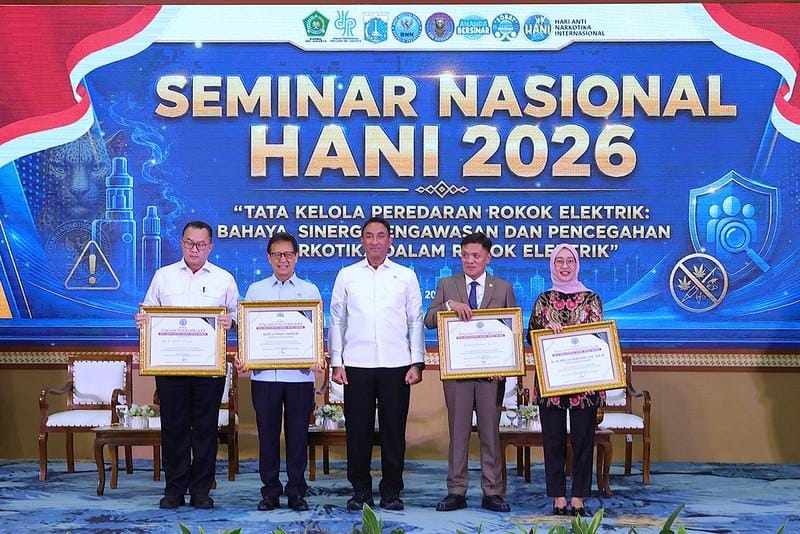 Menkes Tegaskan Rokok Elektrik Tak Lebih Aman, Berpotensi Jadi Media Penyalahgunaan Narkotika
