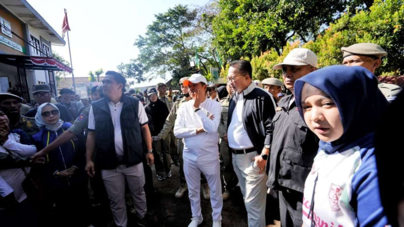 Pelajar SMA/SMK di Jabar Wajib Pungut dan Pilah Sampah, Masuk Praktikum IPA