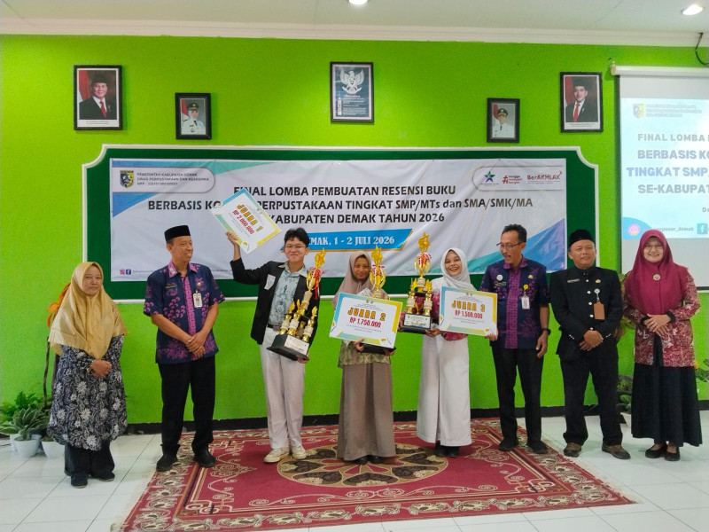 Raffa Maulana Akbar Juara I Lomba Resensi Buku Tingkat Kabupaten Demak