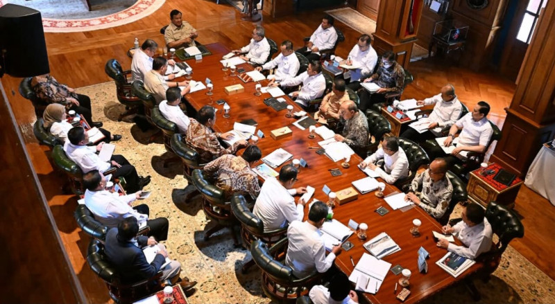 Prabowo Beri Harga Khusus BBM Rp15.000 per Liter bagi Nelayan Kapal 30&ndash;200 GT