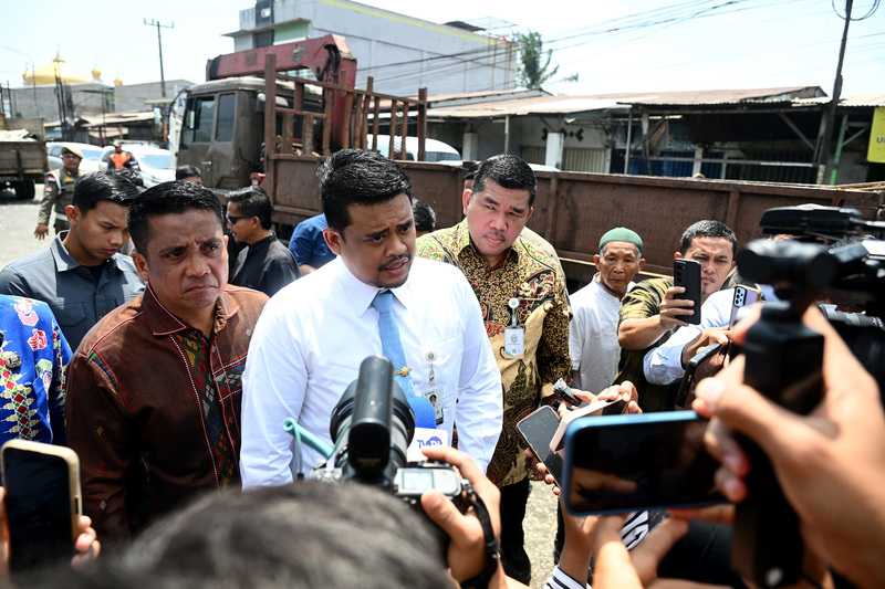 Gubernur Sumut Pastikan Perbaikan Jalan Helvetia Pasar 9 Dimulai Agustus 2026
