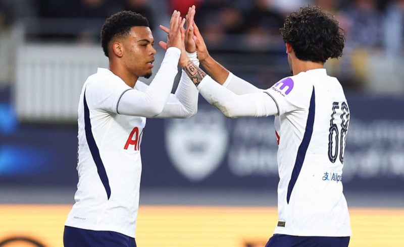 Tottenham Hotspur Awali Tur Pramusim dengan Kemenangan 2-0 atas Auckland FC