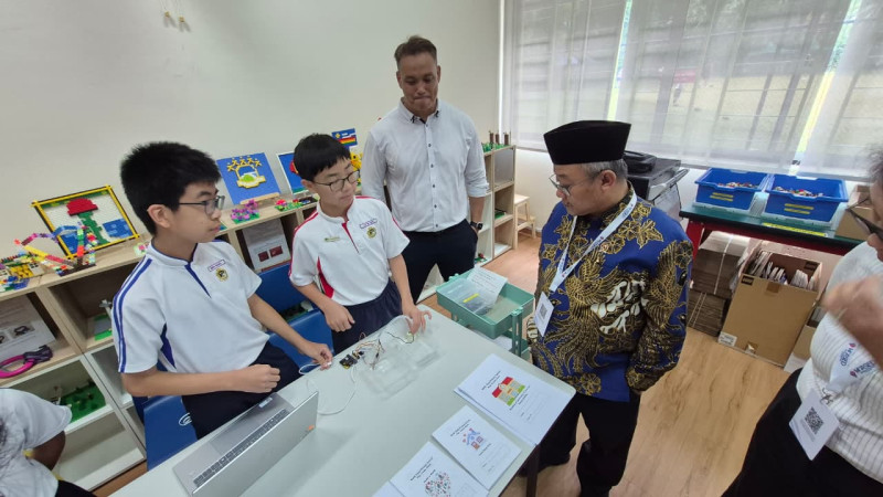 ASEAN Sepakati Penguatan AI Beretika, Indonesia Perkuat Pembelajaran AI dan Koding di Sekolah