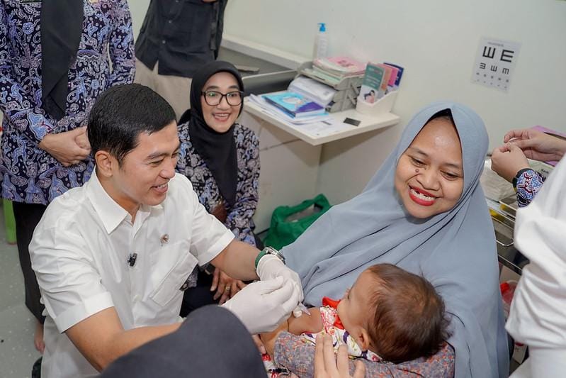 Wamenkes Dorong Gerakan Ayah Siaga untuk Dukung Kesehatan Anak