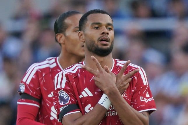 Liverpool Selamat dari Kekalahan, Comeback Dramatis Tahan Newcastle 2-2