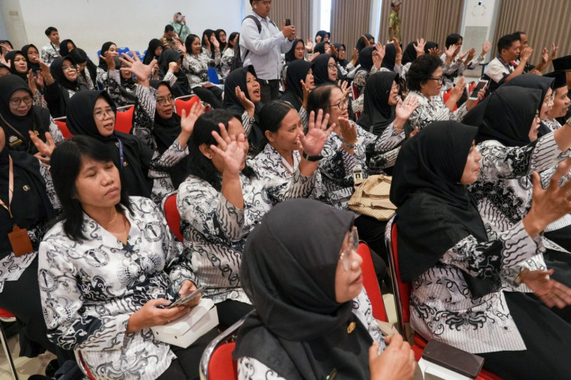 Guru di Magelang Didorong Jadikan AI sebagai Alat Pendukung Pembelajaran