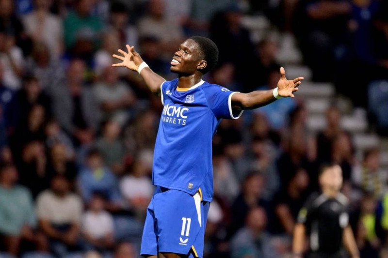 Thierno Barry Cetak Hat-trick, Everton Hancurkan Preston 4-0