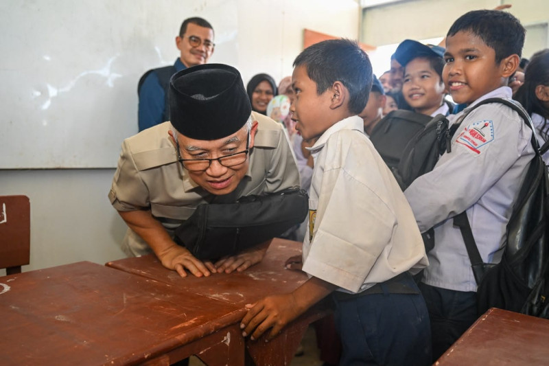 Kemendikdasmen Resmikan Ruang Kelas Darurat dan Revitalisasi SMP Insani Sorkam Pascabanjir