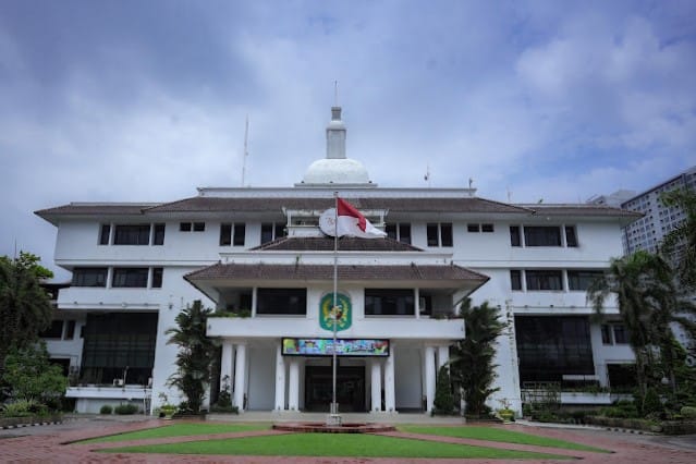 Wali Kota Medan Bebastugaskan Sementara Camat Medan Timur Terkait Dugaan Penyalahgunaan Wewenang
