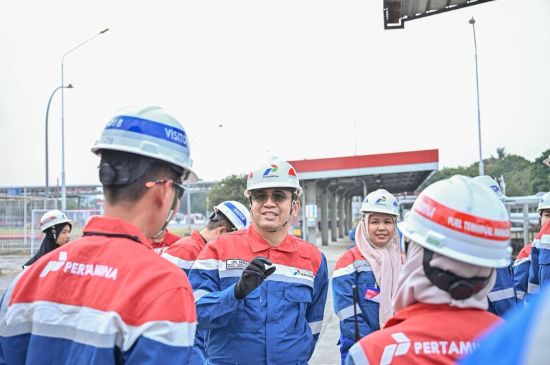 Pertamina Perkuat Keandalan Operasi, Wakil Dirut Tinjau Fuel Terminal Ujung Berung