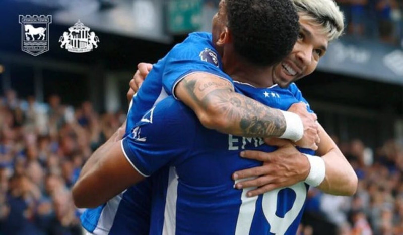 Jack Clarke Jadi Pahlawan, Ipswich Town Tundukkan Sunderland 2-1