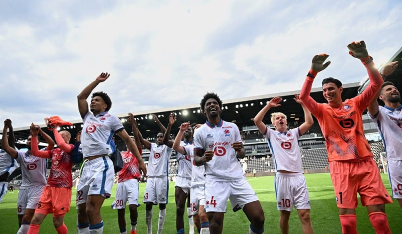 Calvin Verdonk Debut, Lille Tekuk Angers 2-0 di Laga Perdana Ligue 1