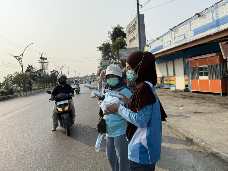 Menkes Imbau Masyarakat Pakai Masker dan Pantau Kualitas Udara Saat Karhutla