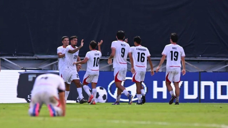 Shayne Pattynama Ajak Suporter Penuhi Stadion Pakansari Saat Timnas Indonesia Hadapi Vietnam