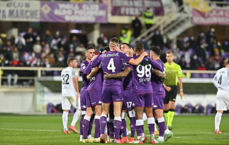 Fiorentina Tampil Dominan, Benevento Dihancurkan 4-1 di Coppa Italia