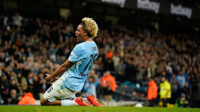 Manchester City Pesta Gol 5-0 atas Norwich, Floyd Samba Jadi Bintang