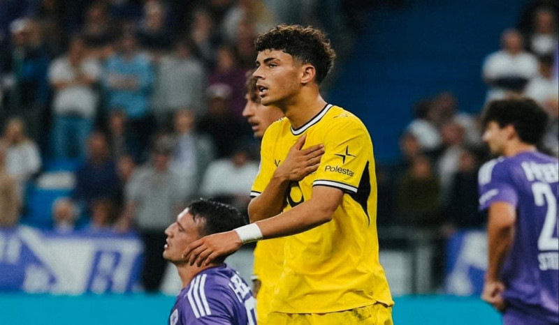 Borussia Dortmund Bantai HEBC Hamburg 5-0, Lolos ke Putaran Kedua DFB Pokal