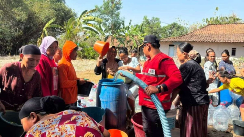 PMI Bekasi Olah Air Telaga Hejo Jadi Air Bersih, Produksi Capai 100 Ribu Liter per Hari
