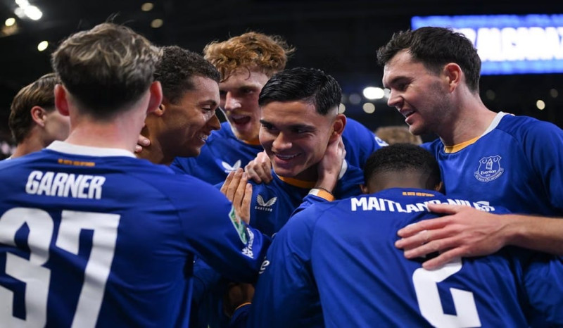 Alcaraz Cetak Gol Penentu, Everton Singkirkan Wolves dari Piala Liga