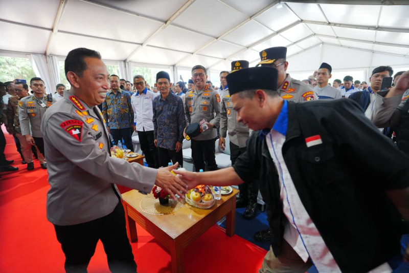 Kapolri Apresiasi Buruh dan Pengusaha Mulai Bahas RUU Ciptaker Bersama